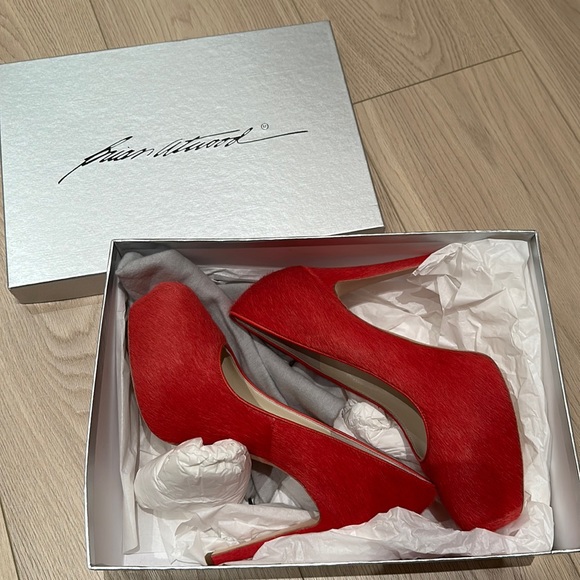 NWOT Brian Atwood Red Heels - Picture 1 of 5